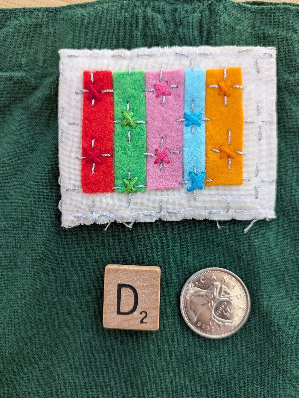 Embroidered Bookshelf Pin Patch - ACOTAR - Picture 8 of 8